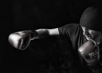 Image of a man boxing